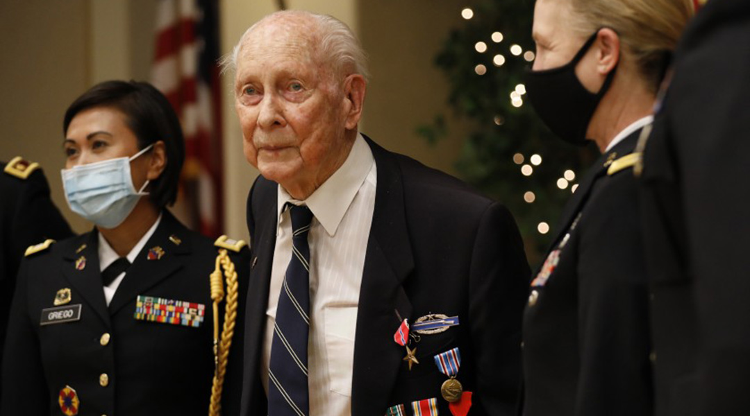 University Village Thousand Oaks Resident Receives Bronze Star Medal University Village Thousand Oaks Resident Receives Bronze Star Medal